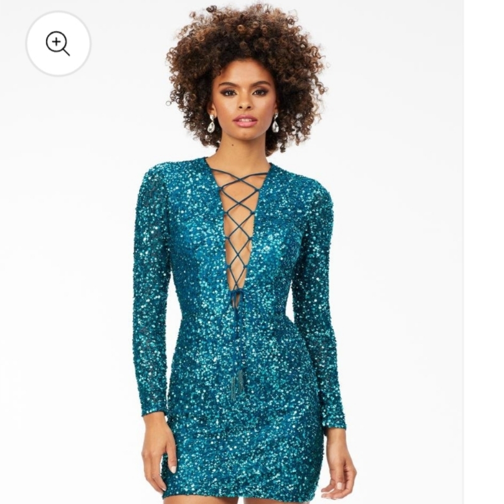 ❗NWT Ashley Lauren Style 4512 Peacock Blue Sequin Cocktail Dress Size  6